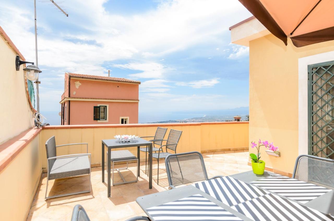 Sunset Holiday Home Taormina Eksteriør billede