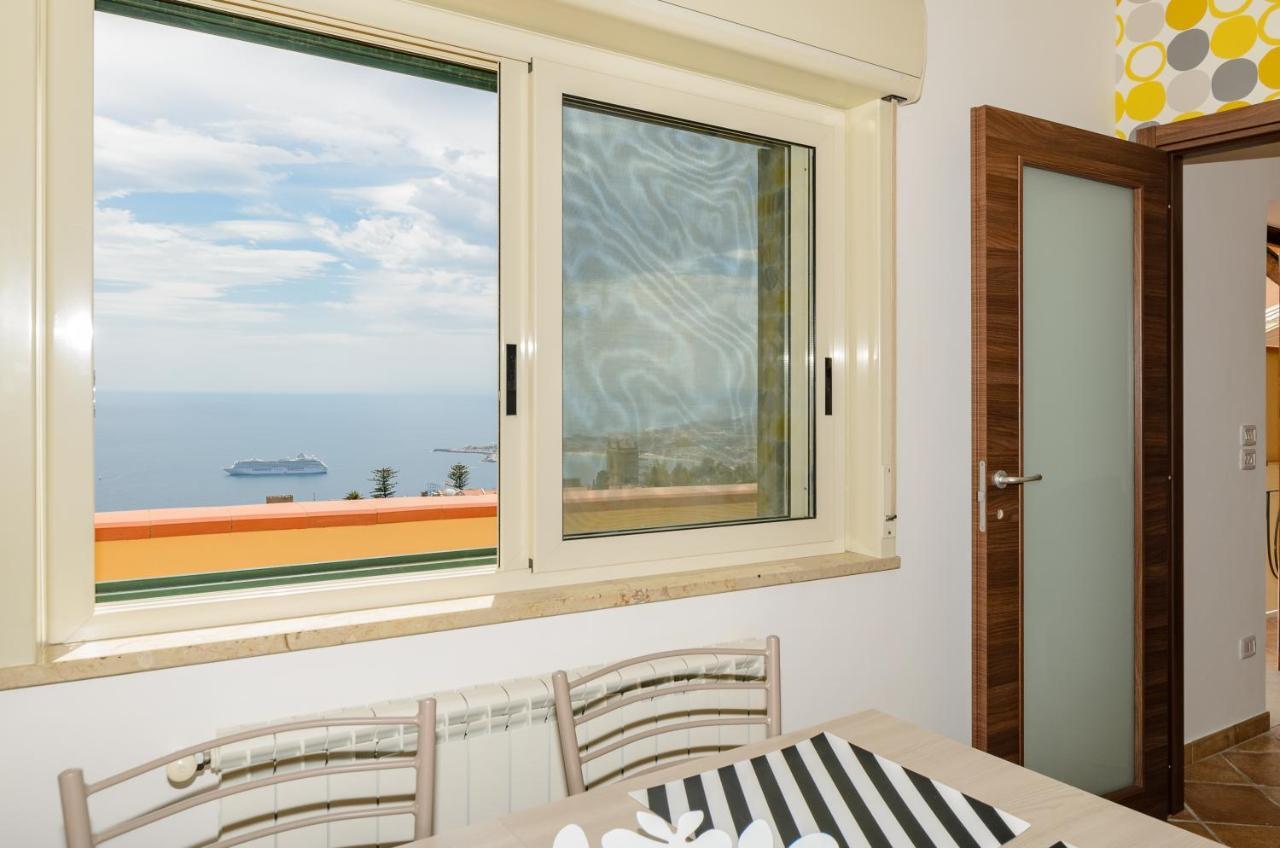 Sunset Holiday Home Taormina Eksteriør billede